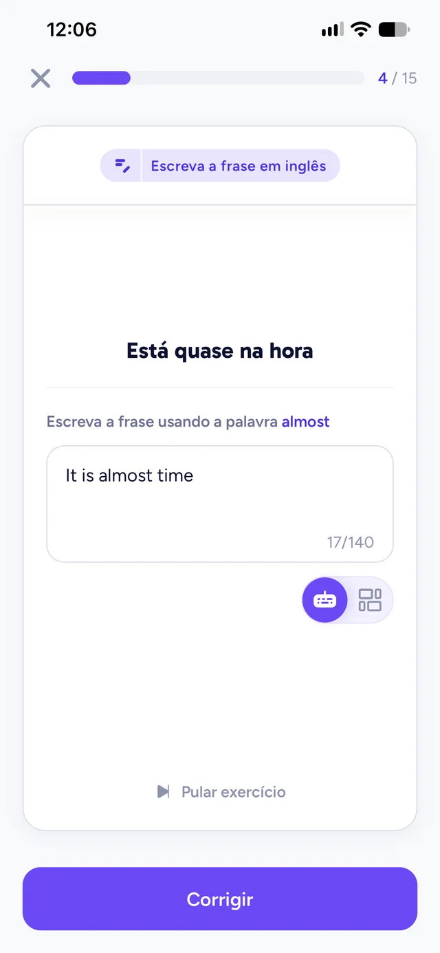 Exercício de escrita pedindo, em inglês, a frase Está quase na hora usando a palavra almost, com o contador de caracteres e o alternador entre escrever e montar